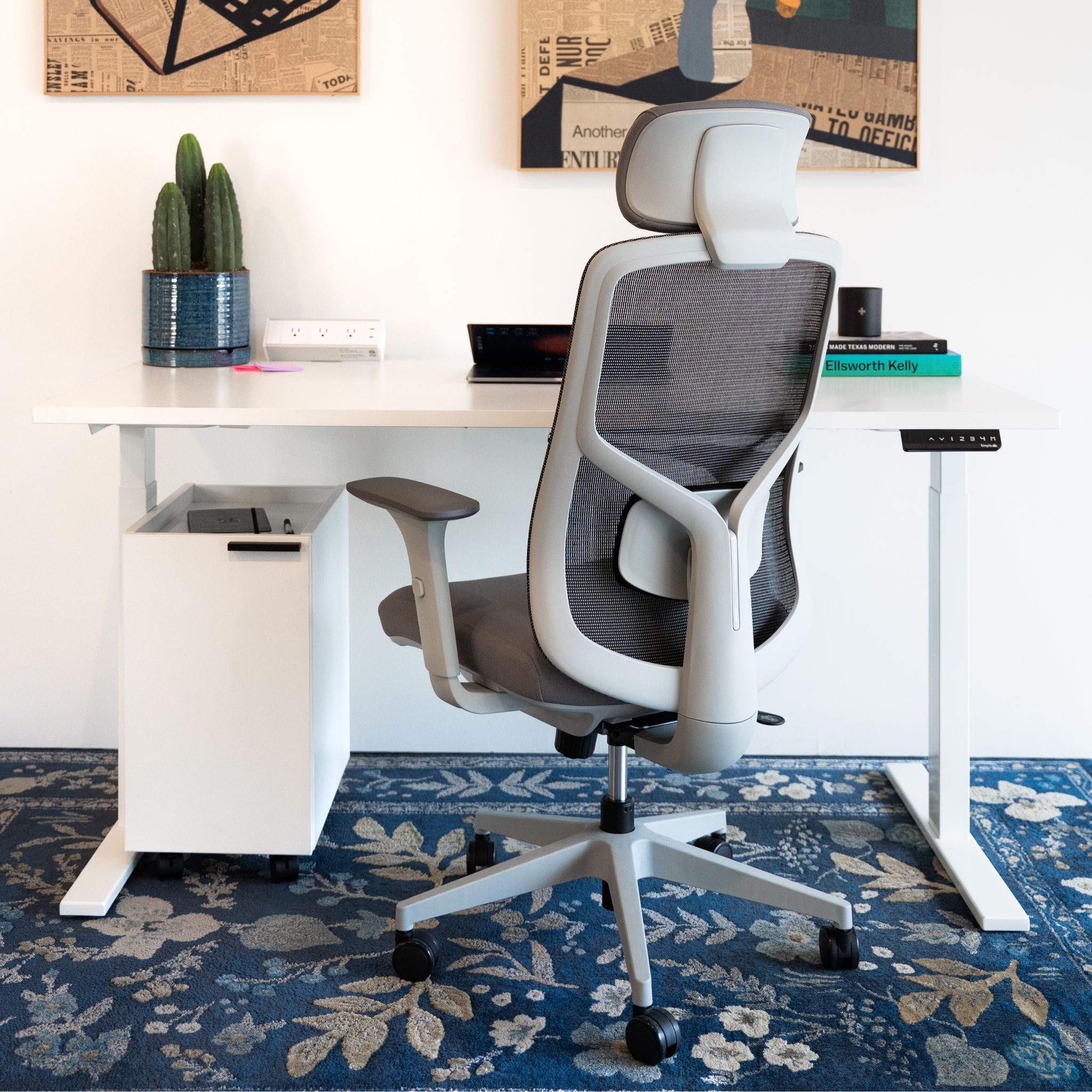 Height Adjustable Desk - White Oak / White